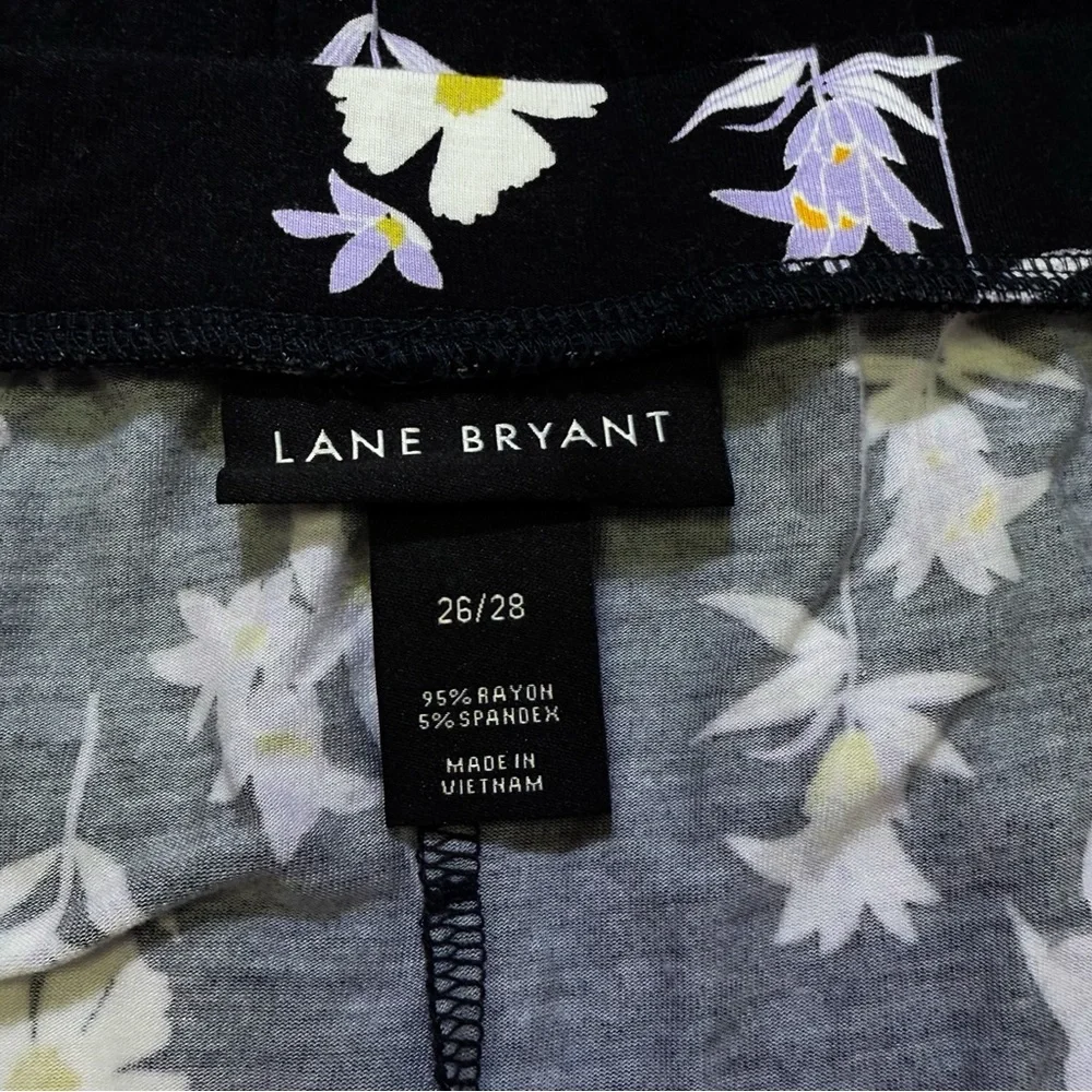 Lane Bryant Floral Midi Skirt size‎ 26/28